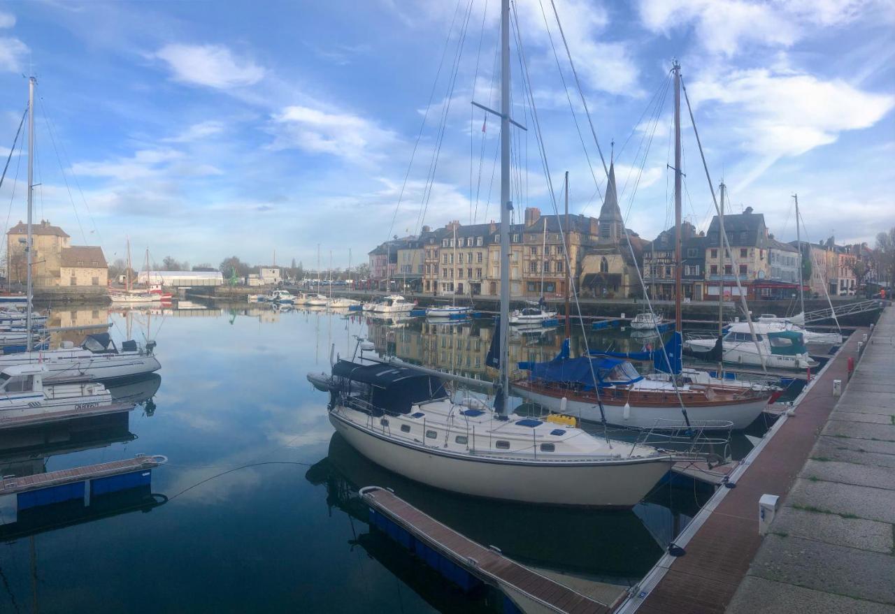 Cote Pecheur Honfleur Bed & Breakfast Exterior photo